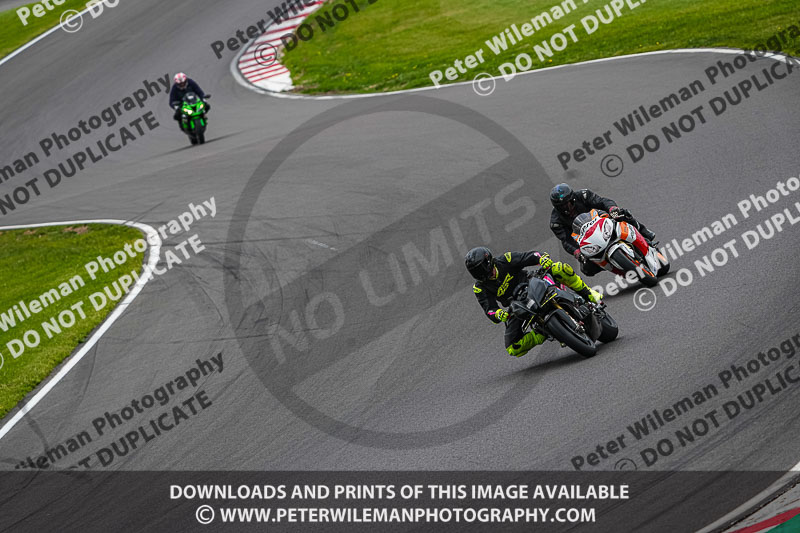 donington no limits trackday;donington park photographs;donington trackday photographs;estoril;event digital images;motorbikes;no limits;no limits trackdays;peter wileman photography;portugal;trackday;trackday digital images;trackday photos